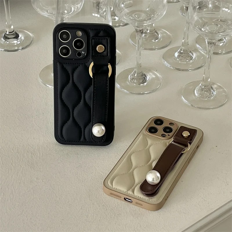 Ripple Pearl Wrist Strap Phone Case for iPhone